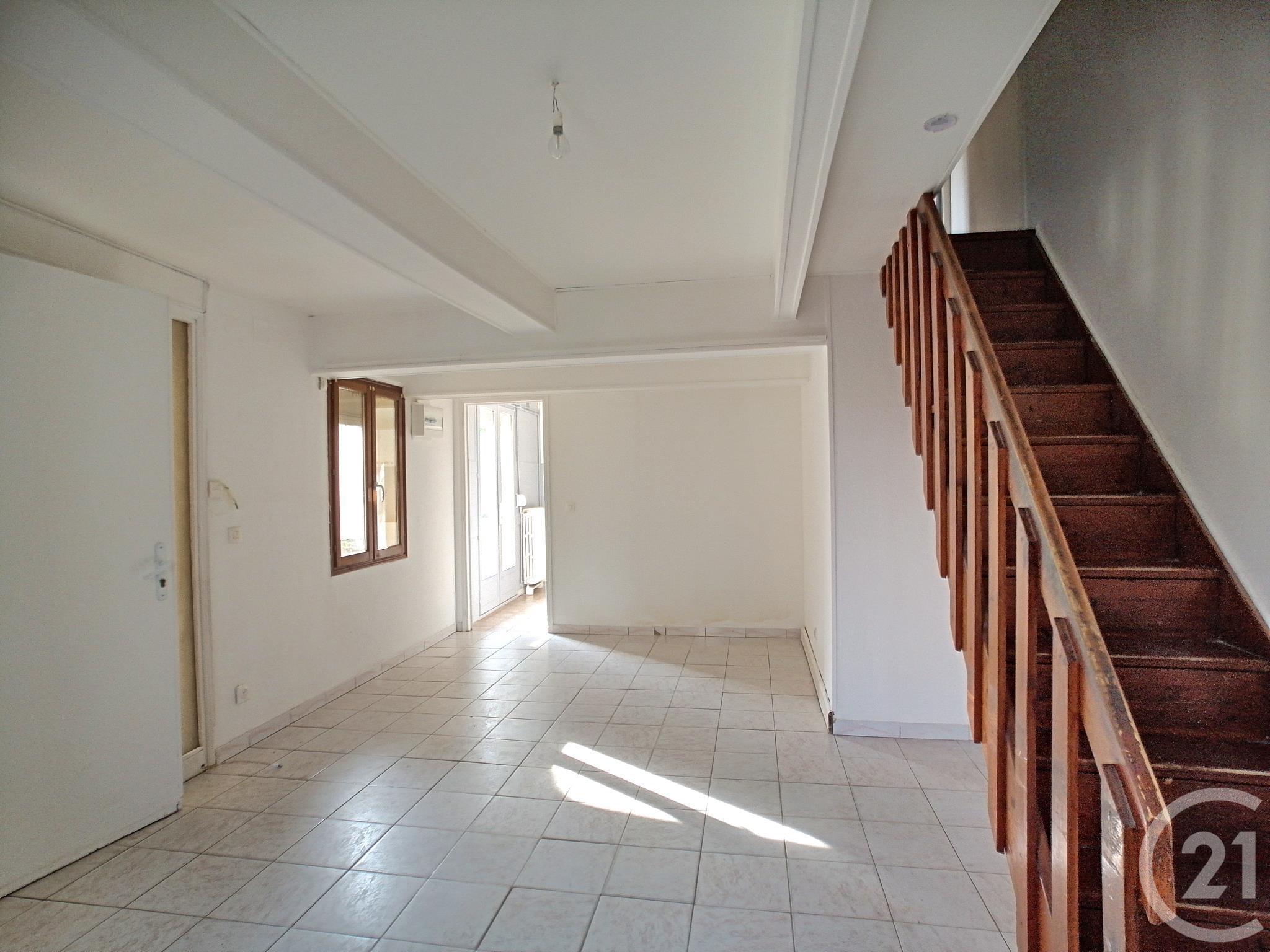 Maison à louer - 4 pièces - 80,0 m2 - VILLERS COTTERETS - 02 - PICARDIE