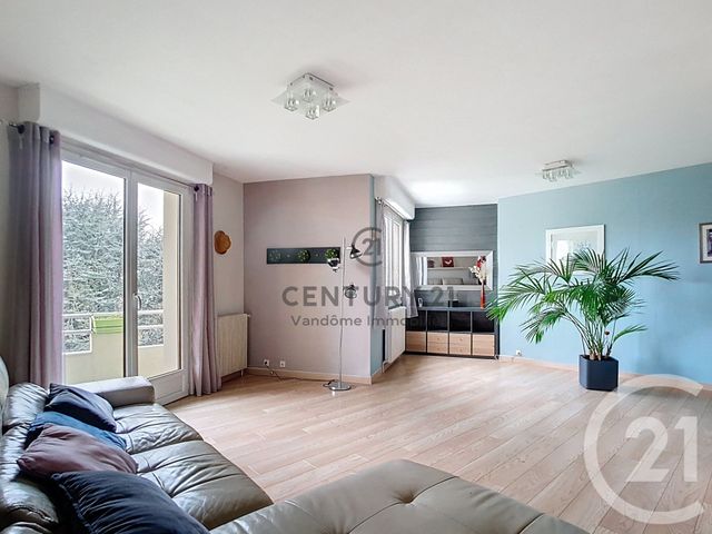 Appartement F2 à vendre - 3 pièces - 68.58 m2 - CREPY EN VALOIS - 60 - PICARDIE - Century 21 Vandôme Immobilier