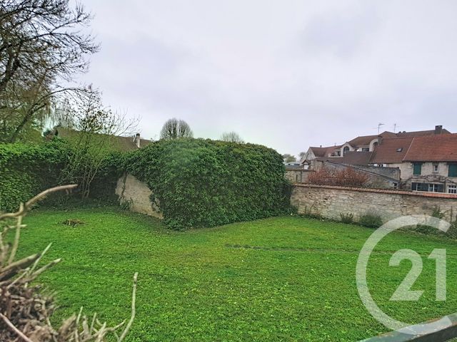 Appartement F2 à vendre - 3 pièces - 68.58 m2 - CREPY EN VALOIS - 60 - PICARDIE - Century 21 Vandôme Immobilier