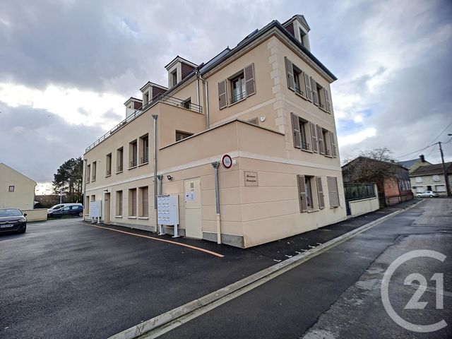 Appartement F1 à louer - 1 pièce - 20.65 m2 - CREPY EN VALOIS - 60 - PICARDIE - Century 21 Vandôme Immobilier Appartement F1 à louer - 1 pièce - 20.65 m2 - CREPY EN VALOIS - 60 - PICARDIE - Century 21 Vandôme Immobilier
