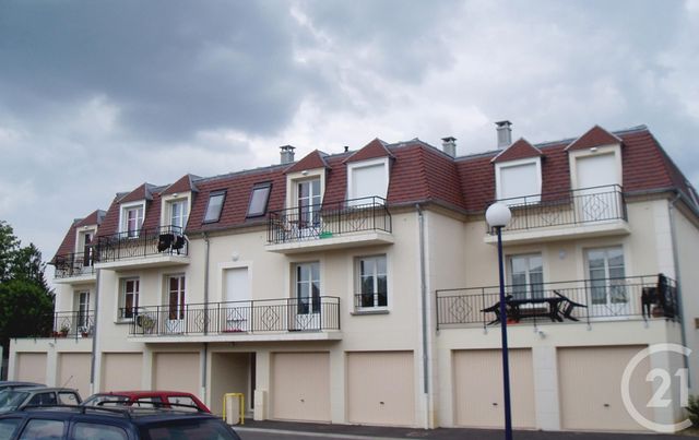 Appartement F2 à louer - 2 pièces - 47.0 m2 - CREPY EN VALOIS - 60 - PICARDIE - Century 21 Vandôme Immobilier Appartement F2 à louer - 2 pièces - 47.0 m2 - CREPY EN VALOIS - 60 - PICARDIE - Century 21 Vandôme Immobilier