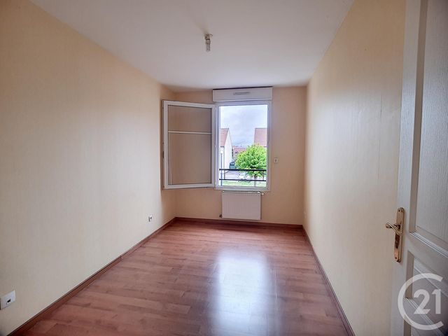 appartement à louer - 3 pièces - 54.85 m2 - CREPY EN VALOIS - 60 - PICARDIE - Century 21 Vandôme Immobilier appartement à louer - 3 pièces - 54.85 m2 - CREPY EN VALOIS - 60 - PICARDIE - Century 21 Vandôme Immobilier