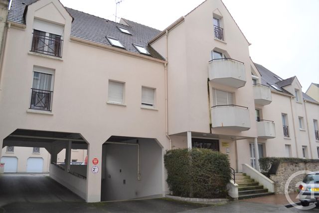 Afficher la photo en grand Appartement F2 à vendre - 2 pièces - 50.37 m2 - CREPY EN VALOIS - 60 - PICARDIE - Century 21 Vandôme Immobilier