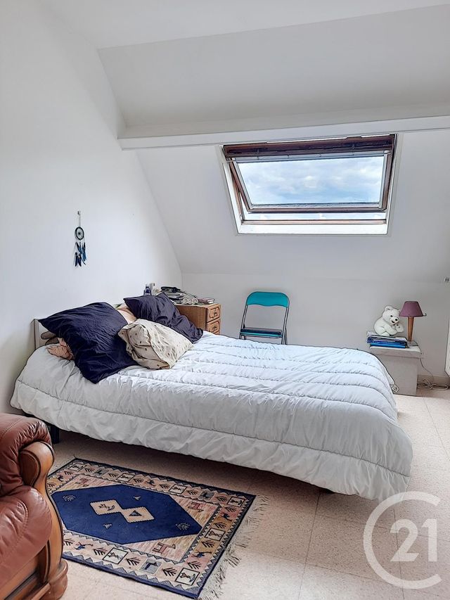 Afficher la photo en grand Appartement F2 à louer - 2 pièces - 45.47 m2 - CREPY EN VALOIS - 60 - PICARDIE - Century 21 Vandôme Immobilier