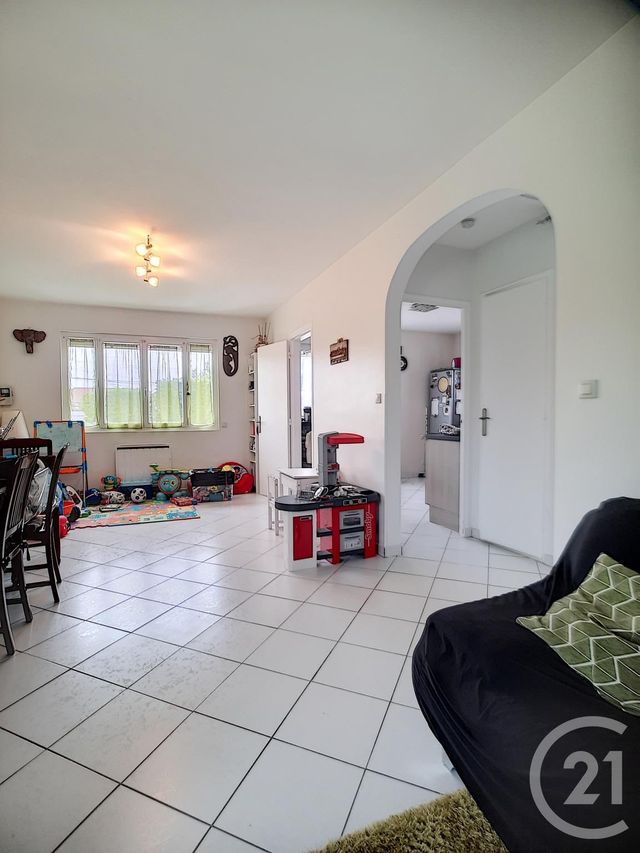 Afficher la photo en grand maison à louer - 4 pièces - 110.0 m2 - CREPY EN VALOIS - 60 - PICARDIE - Century 21 Vandôme Immobilier