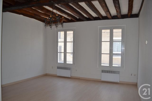 Afficher la photo en grand Studio à louer - 1 pièce - 23.85 m2 - CREPY EN VALOIS - 60 - PICARDIE - Century 21 Vandôme Immobilier