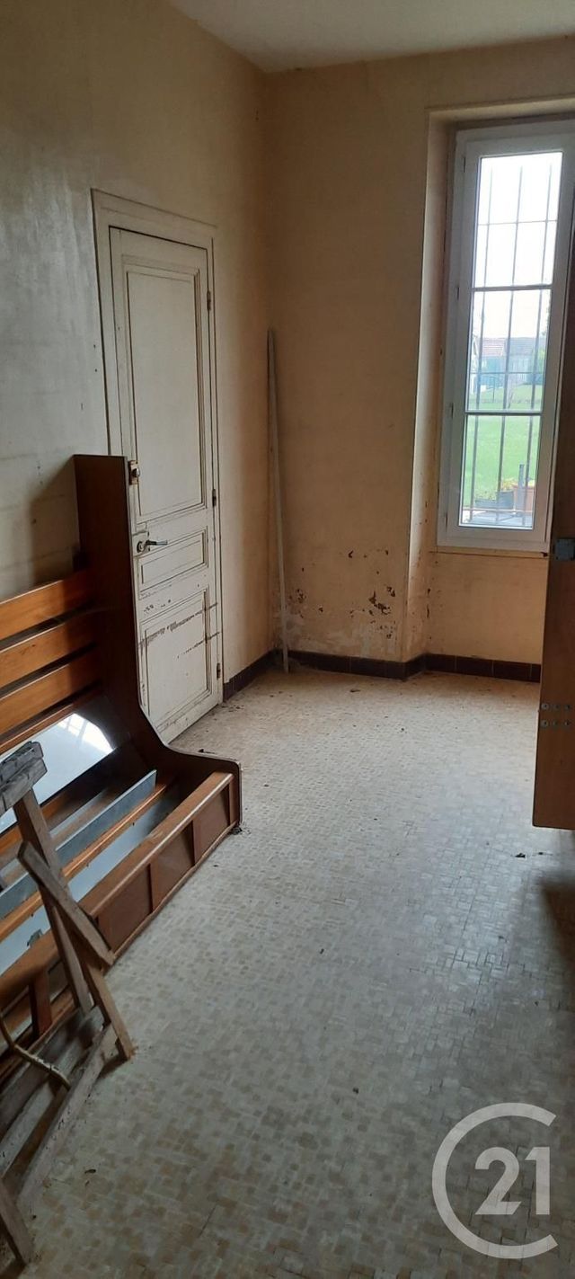 immeuble à vendre - 130.0 m2 - CREPY EN VALOIS - 60 - PICARDIE - Century 21 Vandôme Immobilier