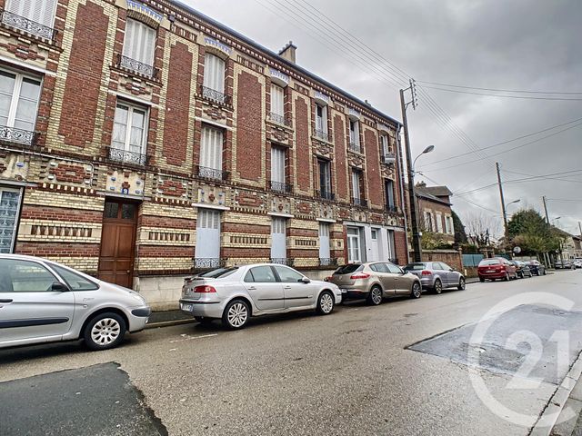 Appartement F2 à louer - 2 pièces - 38.0 m2 - CREPY EN VALOIS - 60 - PICARDIE - Century 21 Vandôme Immobilier
