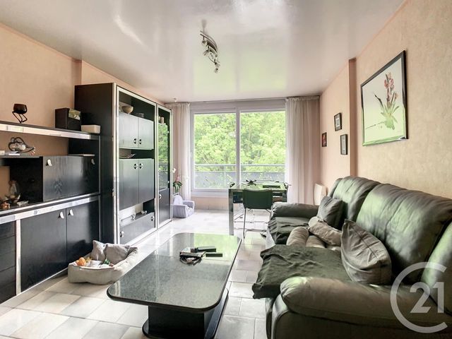 Appartement F4 à vendre - 4 pièces - 74.0 m2 - CREPY EN VALOIS - 60 - PICARDIE - Century 21 Vandôme Immobilier