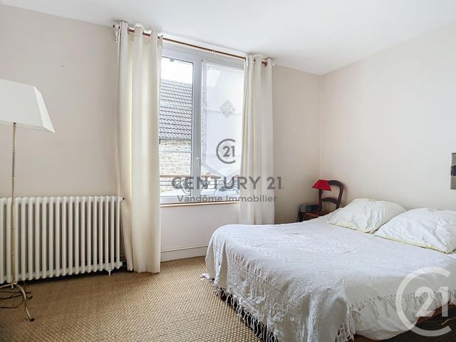 Afficher la photo en grand maison à vendre - 7 pièces - 128.0 m2 - PEROY LES GOMBRIES - 60 - PICARDIE - Century 21 Vandôme Immobilier