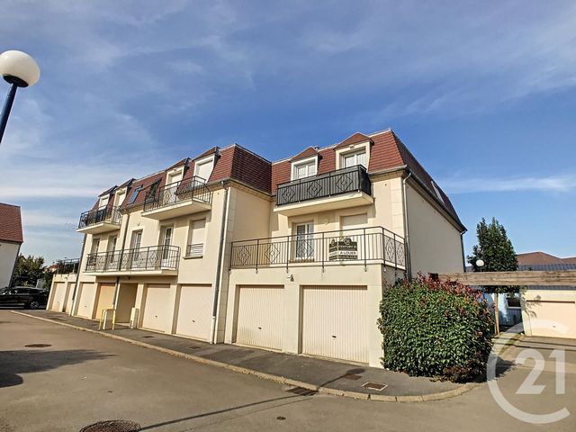 Appartement F2 à louer - 2 pièces - 45.27 m2 - CREPY EN VALOIS - 60 - PICARDIE - Century 21 Vandôme Immobilier