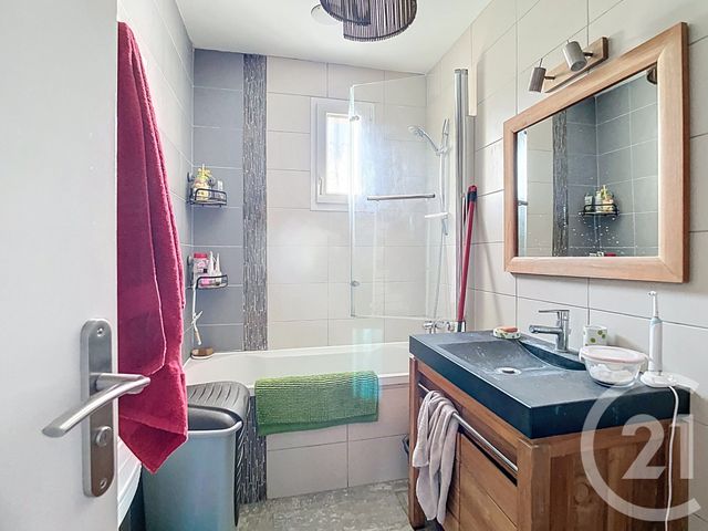 maison à vendre - 8 pièces - 130.0 m2 - CREPY EN VALOIS - 60 - PICARDIE - Century 21 Vandôme Immobilier