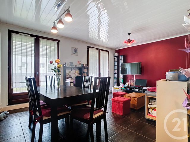 Appartement F4 à vendre - 4 pièces - 78.37 m2 - CREPY EN VALOIS - 60 - PICARDIE - Century 21 Vandôme Immobilier