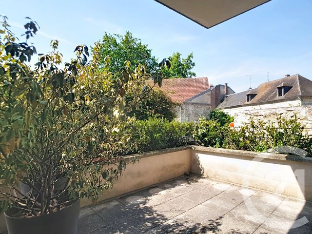 Appartement F3 à vendre - 3 pièces - 76.76 m2 - CREPY EN VALOIS - 60 - PICARDIE - Century 21 Vandôme Immobilier
