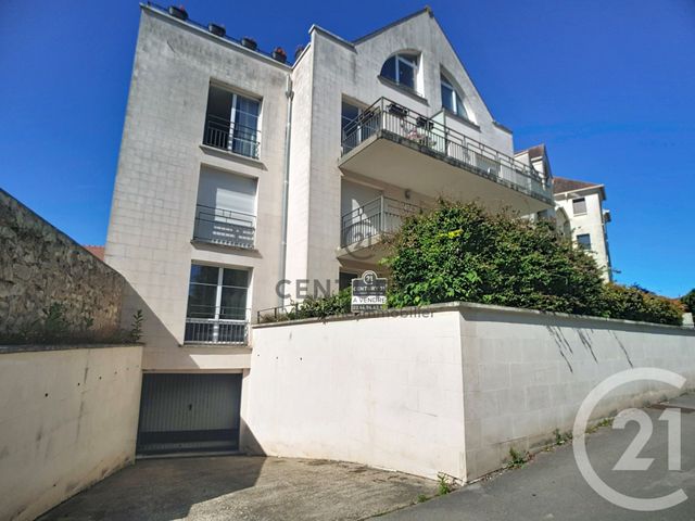 Appartement F3 à vendre - 3 pièces - 76.76 m2 - CREPY EN VALOIS - 60 - PICARDIE - Century 21 Vandôme Immobilier