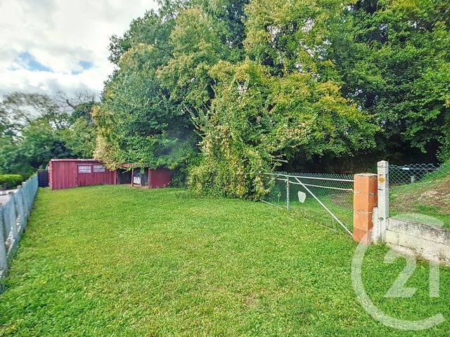 Afficher la photo en grand terrain à vendre - 238.0 m2 - GILOCOURT - 60 - PICARDIE - Century 21 Vandôme Immobilier