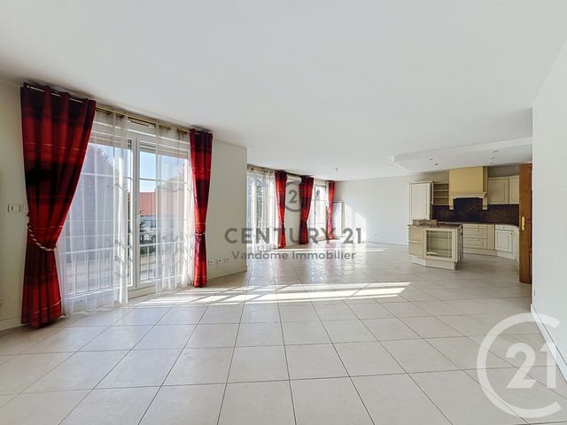Appartement F3 à vendre - 4 pièces - 106.0 m2 - CREPY EN VALOIS - 60 - PICARDIE - Century 21 Vandôme Immobilier