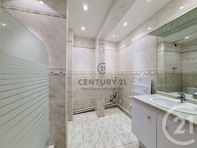 Appartement F3 à vendre - 4 pièces - 106.0 m2 - CREPY EN VALOIS - 60 - PICARDIE - Century 21 Vandôme Immobilier