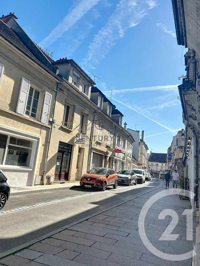 commerce à louer - 30.0 m2 - CREPY EN VALOIS - 60 - PICARDIE - Century 21 Vandôme Immobilier