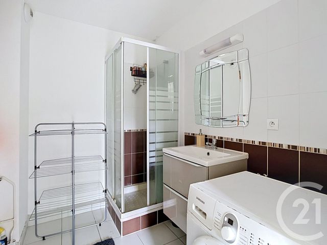 Appartement F2 à vendre - 2 pièces - 42.57 m2 - CREPY EN VALOIS - 60 - PICARDIE - Century 21 Vandôme Immobilier