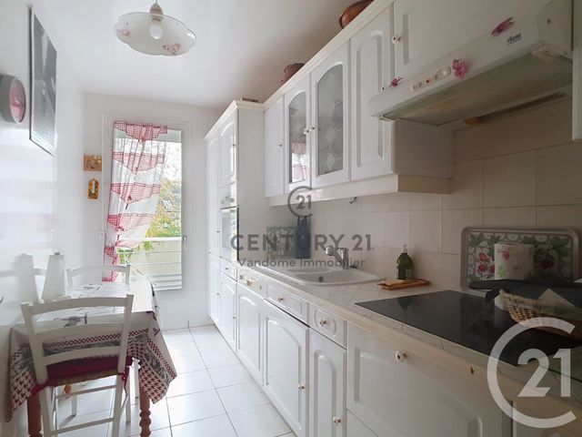 Appartement F4 à vendre - 4 pièces - 77.02 m2 - CREPY EN VALOIS - 60 - PICARDIE - Century 21 Vandôme Immobilier