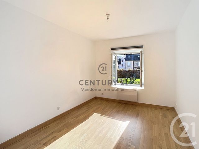 Appartement à louer - 3 pièces - 53.8 m2 - VAUMOISE - 60 - PICARDIE - Century 21 Vandôme Immobilier