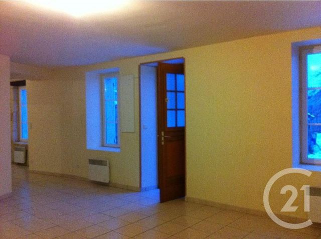 maison à louer - 3 pièces - 70.0 m2 - RUSSY BEMONT - 60 - PICARDIE - Century 21 Vandôme Immobilier