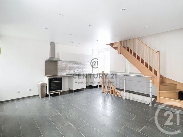 maison à louer - 3 pièces - 58.33 m2 - VAUMOISE - 60 - PICARDIE - Century 21 Vandôme Immobilier
