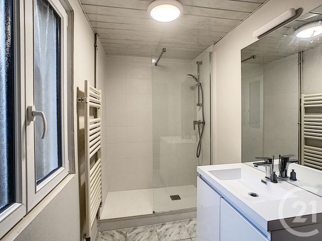 maison à louer - 3 pièces - 48.0 m2 - CREPY EN VALOIS - 60 - PICARDIE - Century 21 Vandôme Immobilier