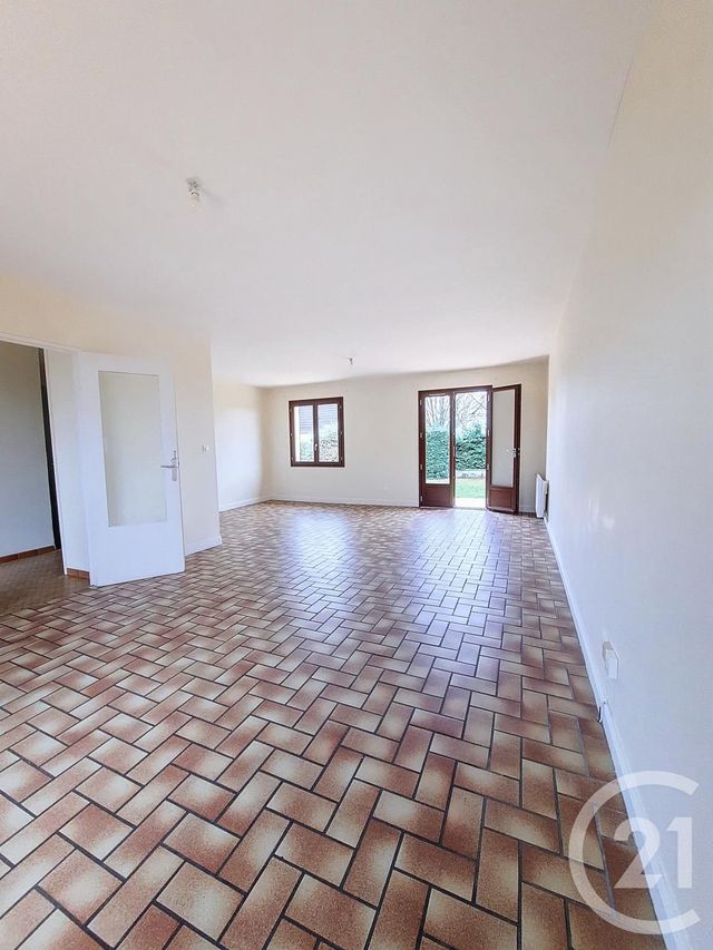 maison à louer - 4 pièces - 97.96 m2 - CREPY EN VALOIS - 60 - PICARDIE - Century 21 Vandôme Immobilier