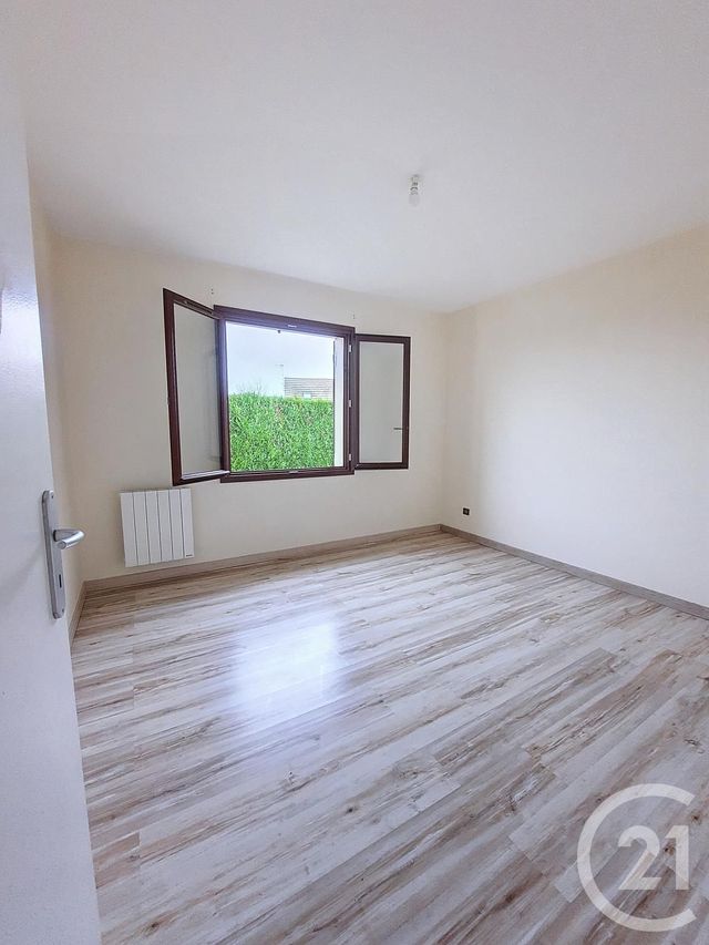 maison à louer - 4 pièces - 97.96 m2 - CREPY EN VALOIS - 60 - PICARDIE - Century 21 Vandôme Immobilier