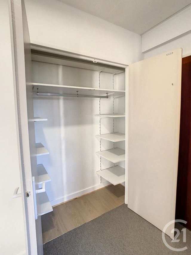 Appartement F4 à louer - 4 pièces - 78.63 m2 - CREPY EN VALOIS - 60 - PICARDIE - Century 21 Vandôme Immobilier