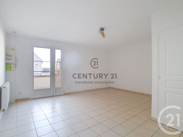 Appartement Studio à louer - 1 pièce - 26.53 m2 - CREPY EN VALOIS - 60 - PICARDIE - Century 21 Vandôme Immobilier