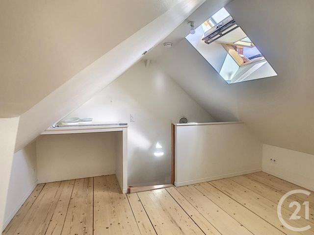 Appartement F2 à louer - 2 pièces - 38.63 m2 - CREPY EN VALOIS - 60 - PICARDIE - Century 21 Vandôme Immobilier