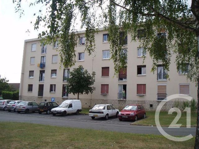 Appartement F3 à louer - 3 pièces - 64.0 m2 - CREPY EN VALOIS - 60 - PICARDIE - Century 21 Vandôme Immobilier