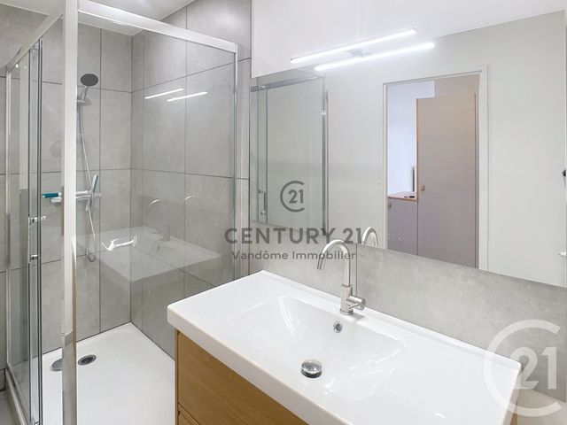 Appartement F2 à louer - 2 pièces - 43.92 m2 - CREPY EN VALOIS - 60 - PICARDIE - Century 21 Vandôme Immobilier