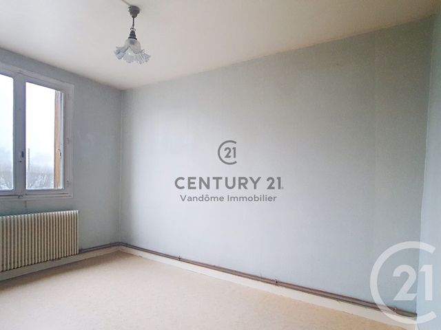 Appartement F3 à vendre - 4 pièces - 63.41 m2 - CREPY EN VALOIS - 60 - PICARDIE - Century 21 Vandôme Immobilier