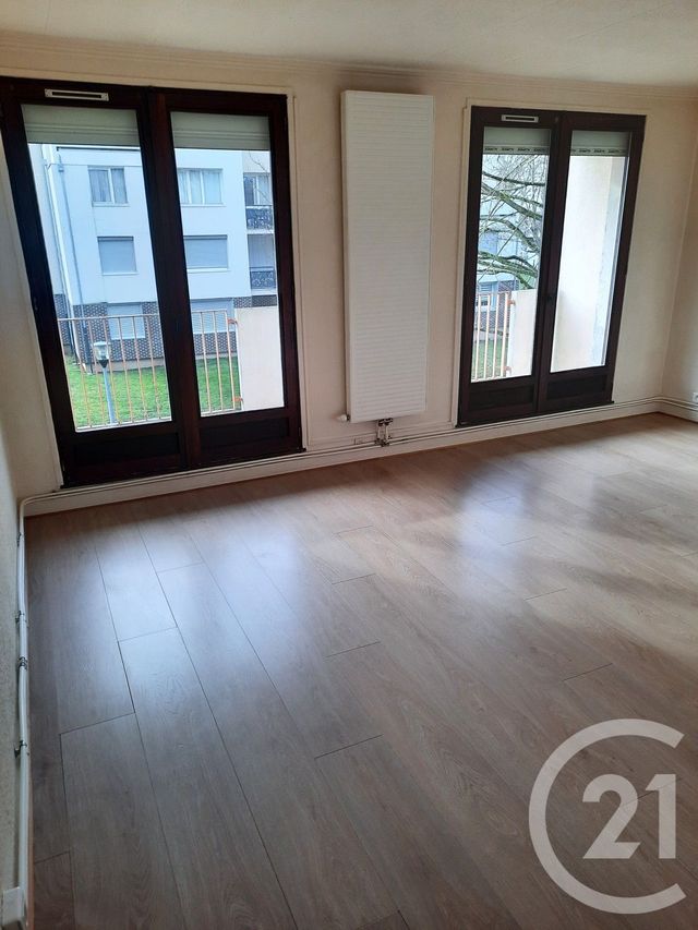 Appartement F4 à vendre - 4 pièces - 78.63 m2 - CREPY EN VALOIS - 60 - PICARDIE - Century 21 Vandôme Immobilier