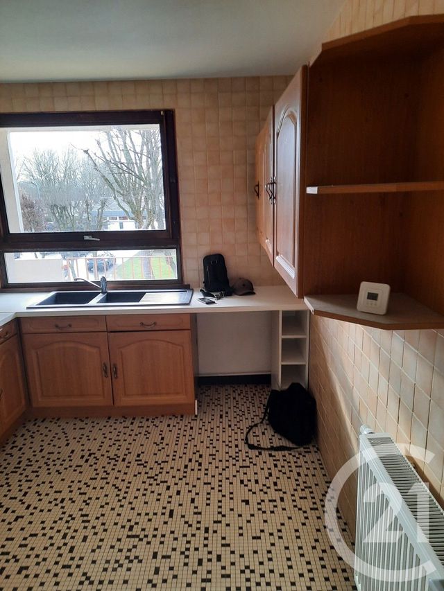 Appartement F4 à vendre - 4 pièces - 78.63 m2 - CREPY EN VALOIS - 60 - PICARDIE - Century 21 Vandôme Immobilier