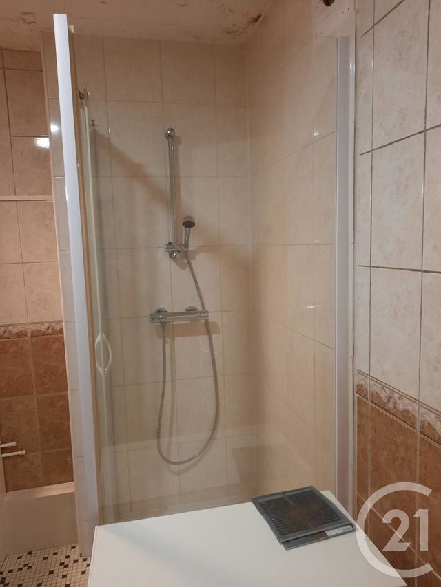 Appartement F4 à vendre - 4 pièces - 78.63 m2 - CREPY EN VALOIS - 60 - PICARDIE - Century 21 Vandôme Immobilier