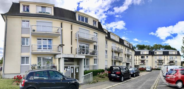 Appartement F3 à louer - 3 pièces - 62.0 m2 - CREPY EN VALOIS - 60 - PICARDIE - Century 21 Vandôme Immobilier