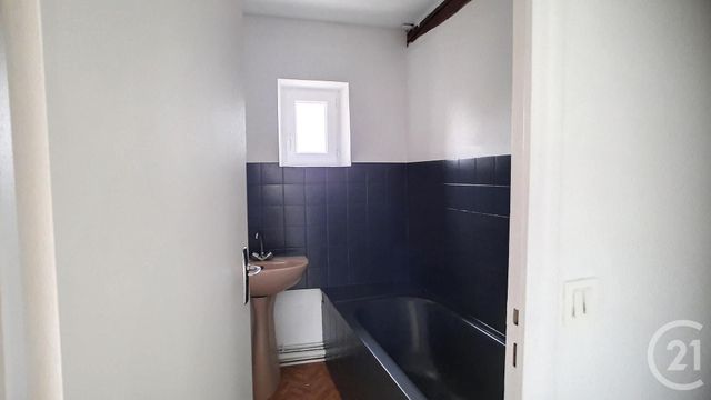 Appartement F2 à louer - 3 pièces - 44.0 m2 - NANTEUIL LE HAUDOUIN - 60 - PICARDIE - Century 21 Vandôme Immobilier