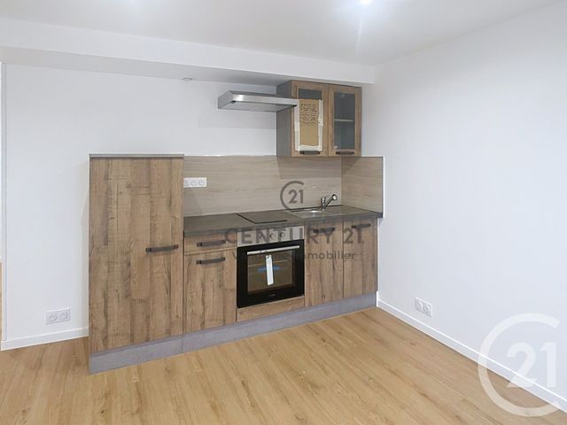 Appartement F3 à louer - 3 pièces - 43.81 m2 - THURY EN VALOIS - 60 - PICARDIE - Century 21 Vandôme Immobilier