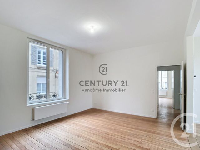 Appartement F3 à louer - 3 pièces - 70.41 m2 - CREPY EN VALOIS - 60 - PICARDIE - Century 21 Vandôme Immobilier
