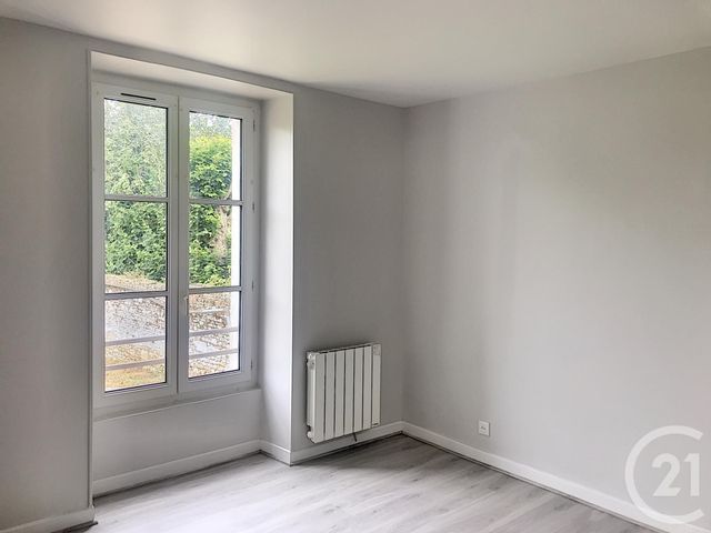 Appartement F3 à louer - 3 pièces - 46.0 m2 - BARBERY - 60 - PICARDIE - Century 21 Vandôme Immobilier