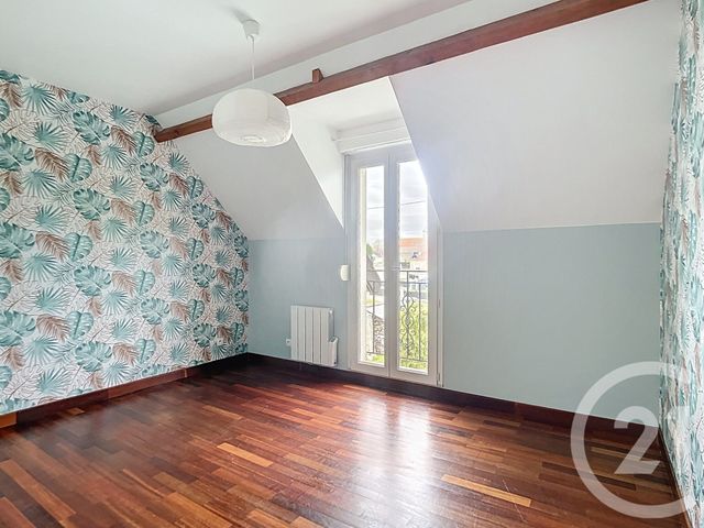 maison à vendre - 5 pièces - 166.0 m2 - CREPY EN VALOIS - 60 - PICARDIE - Century 21 Vandôme Immobilier