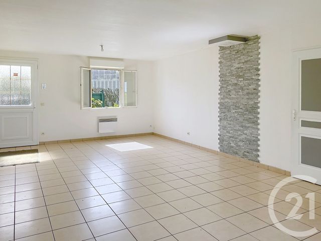 maison à louer - 5 pièces - 89.42 m2 - VILLERS ST GENEST - 60 - PICARDIE - Century 21 Vandôme Immobilier