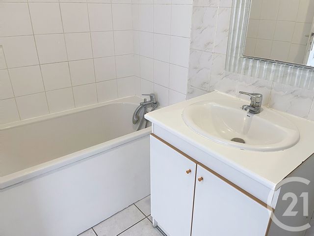 maison à louer - 5 pièces - 89.42 m2 - VILLERS ST GENEST - 60 - PICARDIE - Century 21 Vandôme Immobilier