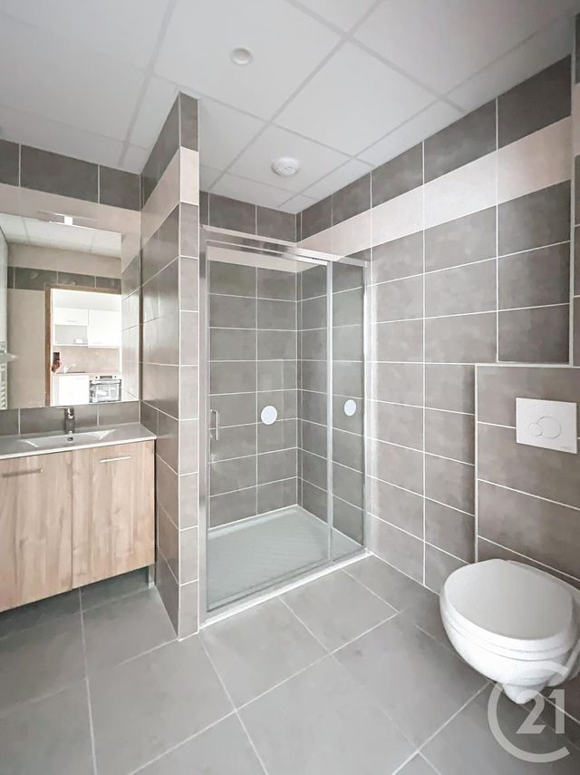 Appartement F2 à louer - 2 pièces - 42.32 m2 - CREPY EN VALOIS - 60 - PICARDIE - Century 21 Vandôme Immobilier