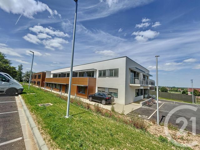 Appartement F2 à louer - 2 pièces - 42.32 m2 - CREPY EN VALOIS - 60 - PICARDIE - Century 21 Vandôme Immobilier